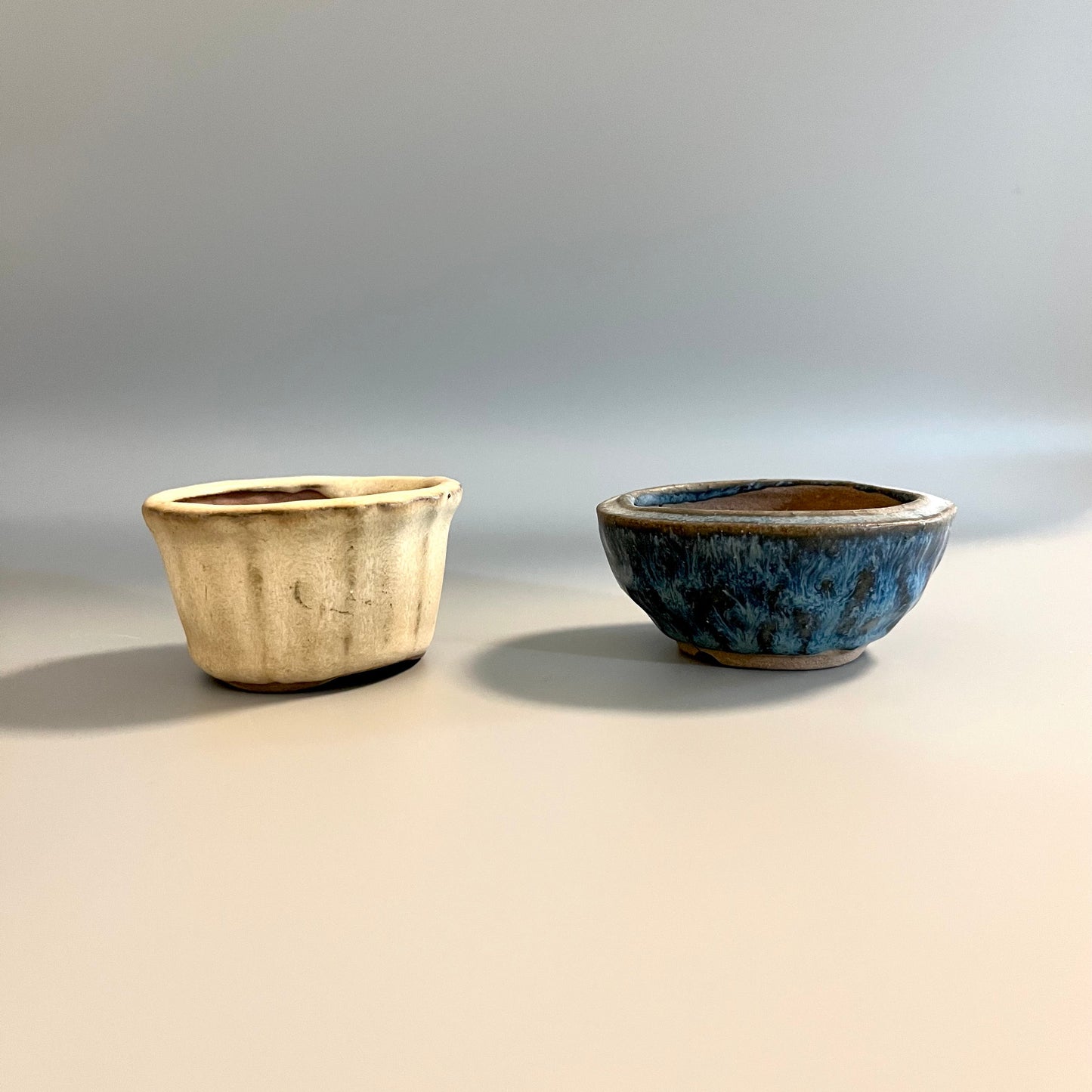 小さい盆栽鉢 2つ