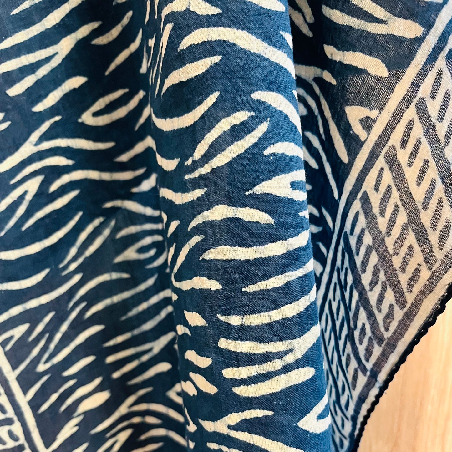 ジャイプールのブロックプリントハンカチ 川