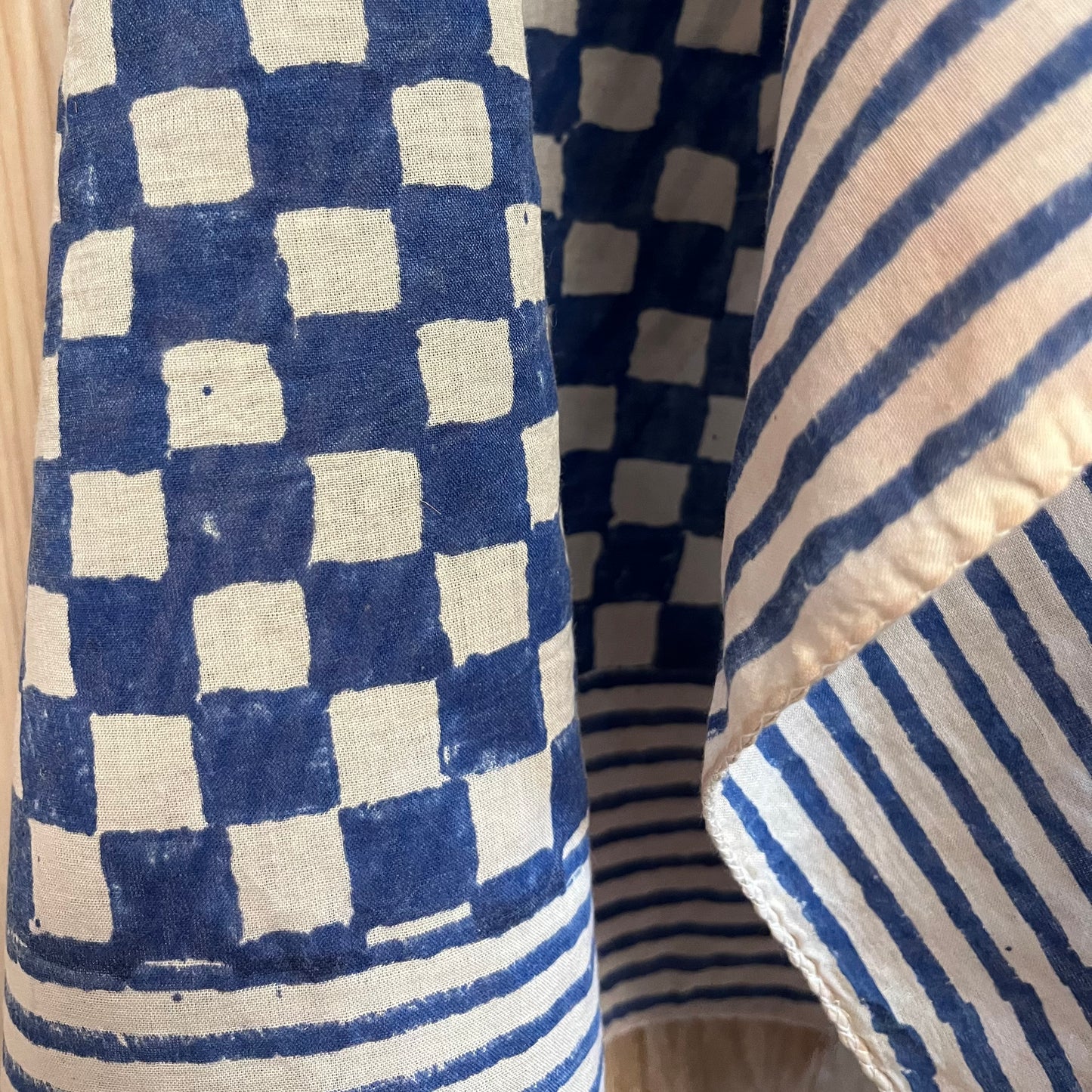 ジャイプールのブロックプリントハンカチ 市松模様