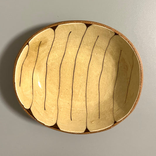 齊藤十郎 スリップ 楕円小皿 B