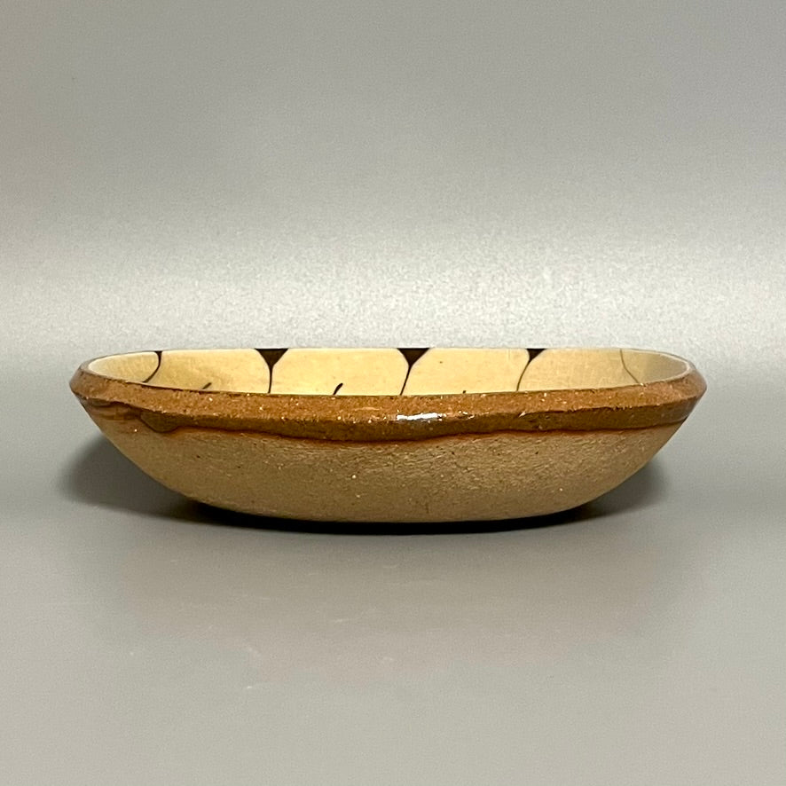 齊藤十郎 スリップ 楕円小皿 B