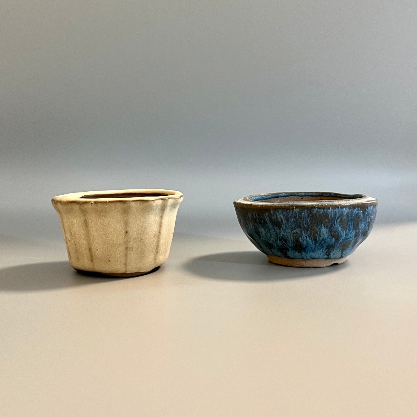 小さい盆栽鉢　2つ