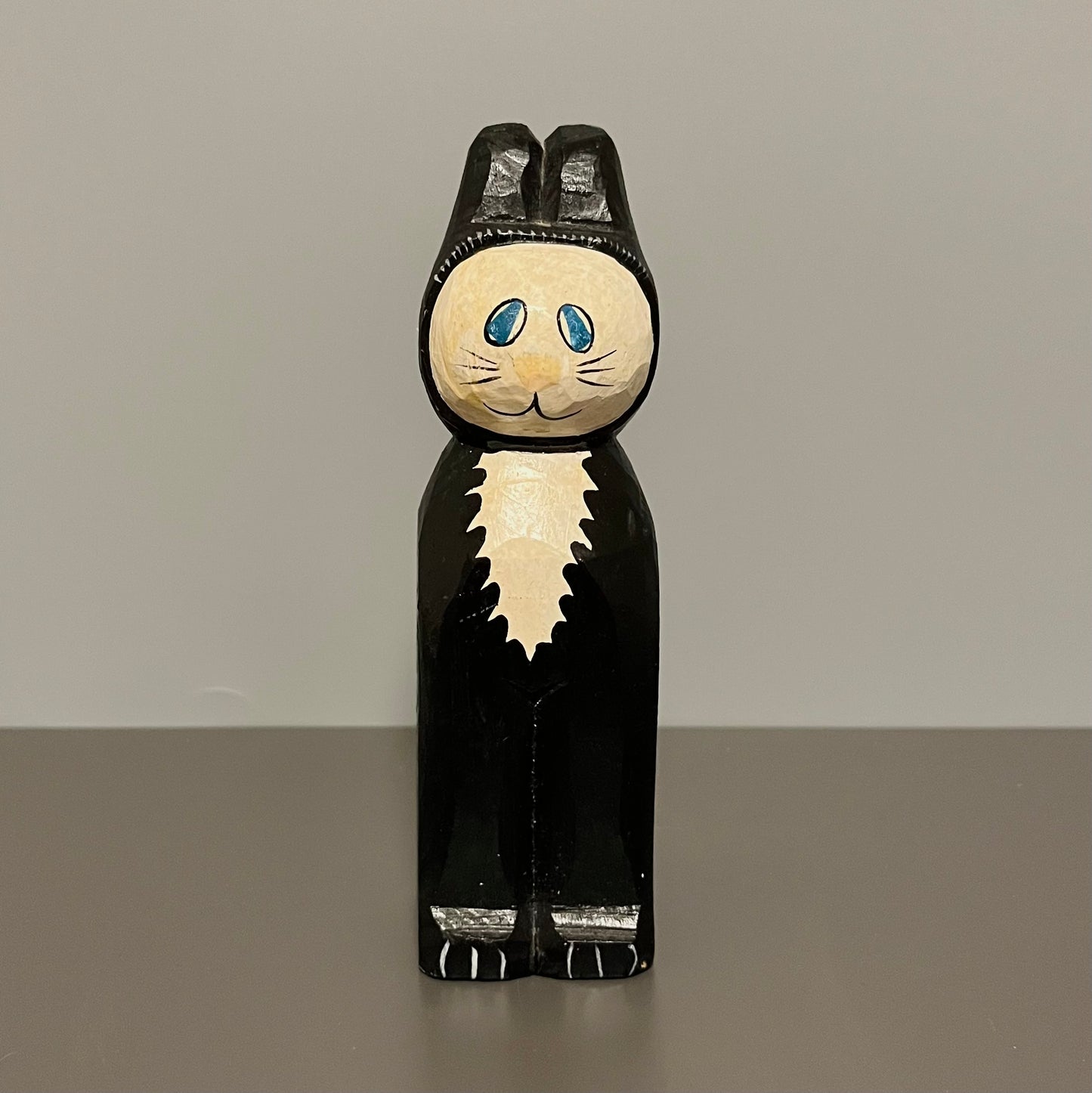 ヴィンテージ ブラックタキシードキャット