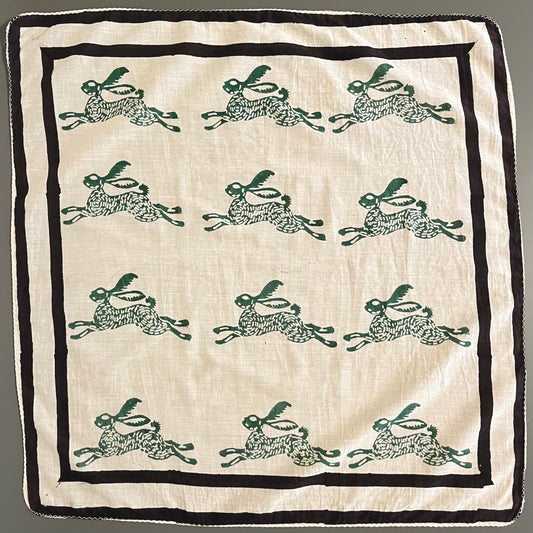 ジャイプールのブロックプリントハンカチ ウサギ（緑×黒）