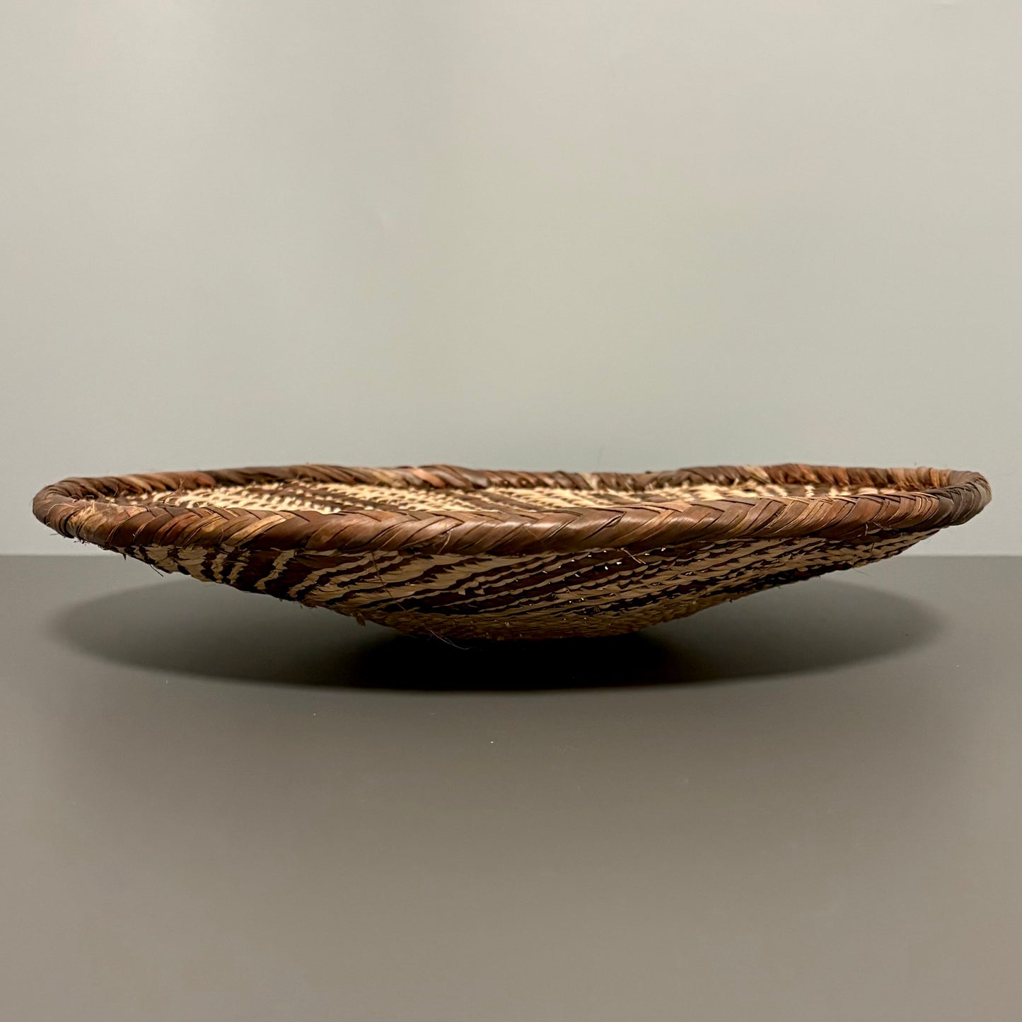 トンガサングエバスケット 径32cm B